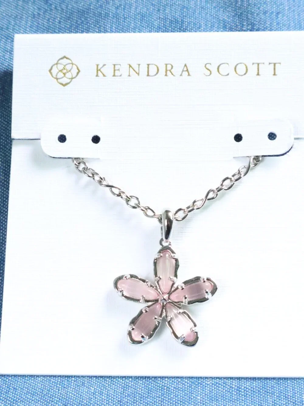 Kendra Scott Kyla Pink Cat's Eye Glass Necklace NEW - Picture 1 of 2